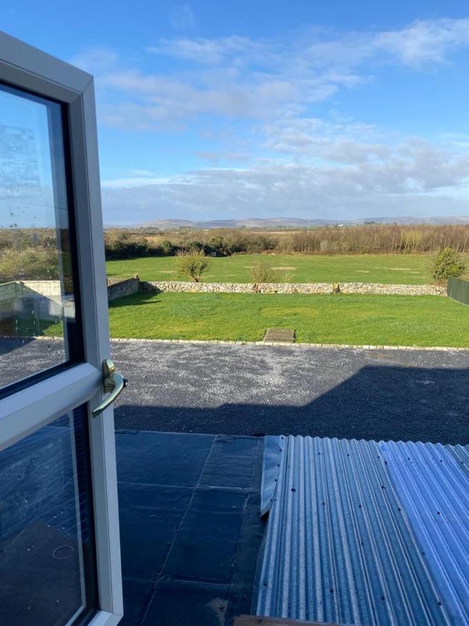 The Burren Inn Tubber Exterior photo